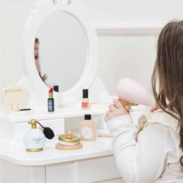 Le Toy Van - Wooden Cosmetic Set With Bag Role Play Toy | Star Beauty Bag Pretend Play Set - Suitable For 3 Years +