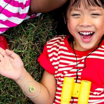 Buzzluv Hydrocolloid Itch Relief Patch, for Mosquitos, Ticks, Midges, Sandflies Bug bite Relief, Anti-Itch Patch with Aloe and Witch Hazel, Insect bite Relief, Kid-Friendly, Natural Fruit Theme