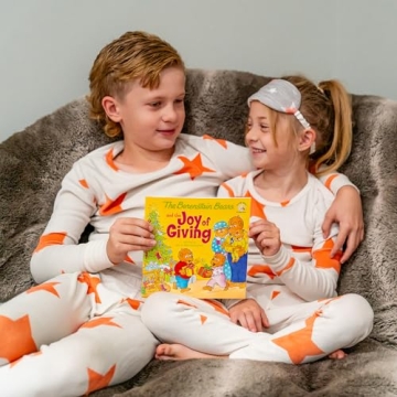 Berenstain Bears Christmas Book Joy of Giving for Kids