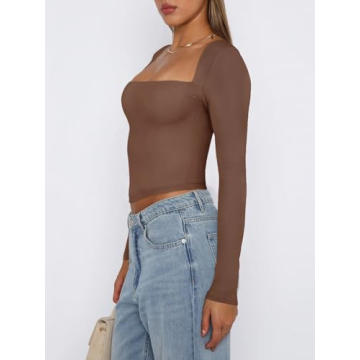 Flattering REORIA Women's Square Neck Long Sleeve Crop Top