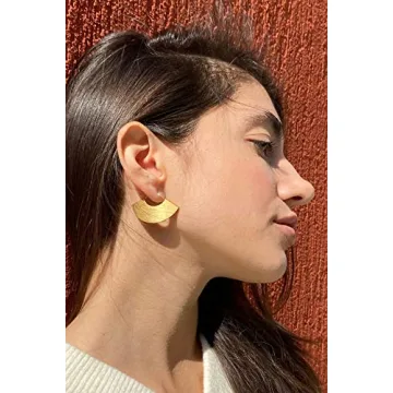 Stylish Lightweight Boho Fan Earrings for Women 1.6x1"