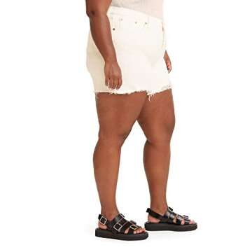 Levi's Women's Plus-Size 501 Original Shorts, Whiteboard-White for Effortless Style