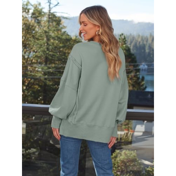 Trendy Queen Oversized Sweatshirt for Women in Light Green