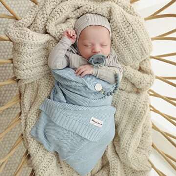 Bleu La La Organic Cotton Knit Receiving Blanket for Boys - 100% Luxury Soft Organic Cotton - Warm Cozy Swaddle Cuddle Stroller Crib Blanket for Newborns Infants & Toddlers (0-2Yrs - Sky Blue)