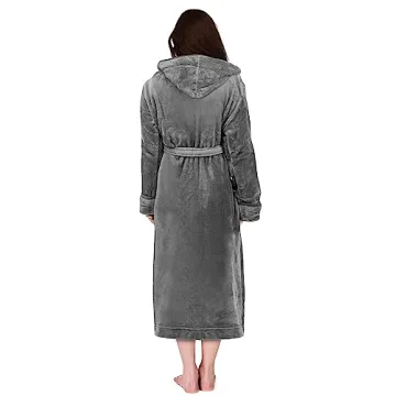 NY Threads Women's Plush Hooded Fleece Bathrobe