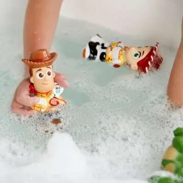 Disney Store Official Bath Set (Toy Story) - Kids Bath Accessories with Beloved Disney Characters - Colorful and Fun Bath Time Essentials for Kids - Suitable for All Ages