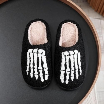 Swetler Heart Slippers - Cozy, Trendy Comfort for All