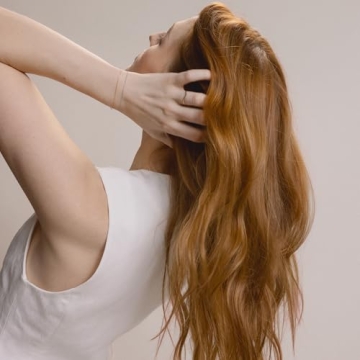 Kristin Ess Soft Shine Beach Wave Spray for Beautiful Waves