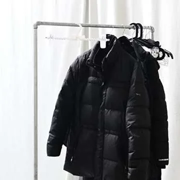 LUOZZY 2 Pcs Artificial Pearl Hangers Pearl Pants Hangers Plastic Bowknot Clothes Rack with Clip for Trousers Jeans Skirts