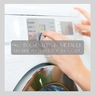 Elrene Home Fashions Shimmering Plaid Holiday Cloth Napkins, Set of 4, 17 Inches x 17 Inches, Red