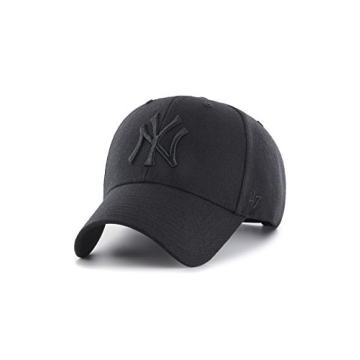 ‘47 New York Yankees Adjustable Snapback Cap in Black