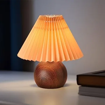 Cute Small Pleated Table Lamp for Modern Decor