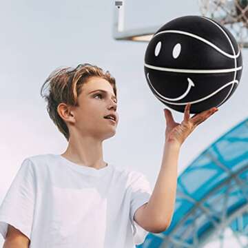 MINDCOLLISION Smiling Face Basketball, Moisture-Absorbing Pu Leather, Soft, Good Grip, Indoor and Outdoor Training and Competition, Home Decoration, No. 5 and No. 7
