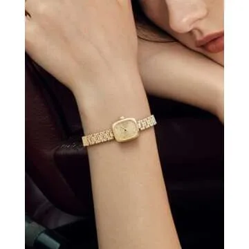FIYTA Small Gold Watch Series Women's Watch, Rectangular Case, Adjustable Stainless Steel Bracelet, Wrapped by Stylish Gift Box, Elegant Present Watch for Women