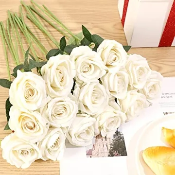 Cloudecor 15Pcs Realistic Velvet Artificial Roses for Gifts