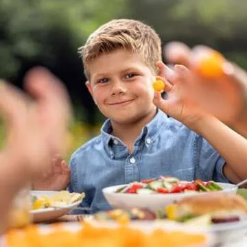 Utz Cheese Balls Barrel, Tasty Snack Baked with Real Cheddar Cheese, Delightfully Poppable Party Snack, Gluten, Cholesterol and Trans-Fat Free, Kosher Certified, 36.5 Oz