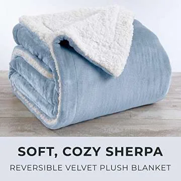 Great Bay Home Sherpa Fleece and Velvet Plush Full/Queen Throw Blanket Powder Blue, Thick Blanket for Chair, Sofa, or Bed. Warm, Reversible, Soft Fleece Throw Blanket. Kinsley Collection, Powder Blue