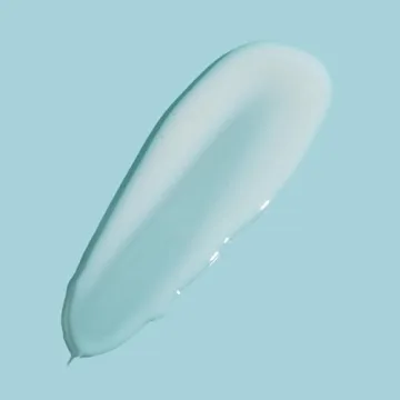 Hydrating SPF Lip Balm with Sea Kelp for Healthy Lips