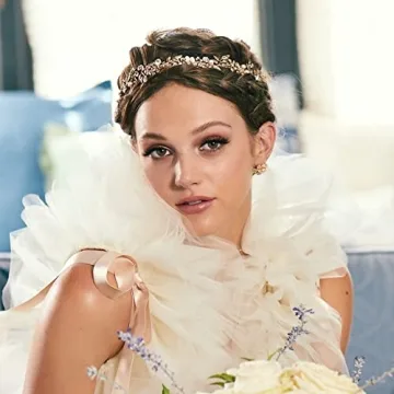 KISS Noblesse False Eyelashes - Wispy, Comfortable, Vegan