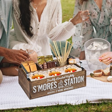 S'Mores Station Farmhouse Holder for S'Mores Kit