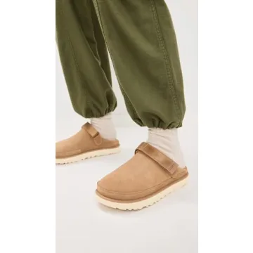 UGG Women's Goldenstar Clog for Comfort and Style