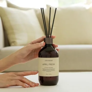 Dark Vanilla & Sandalwood Reed Diffuser - 500ml