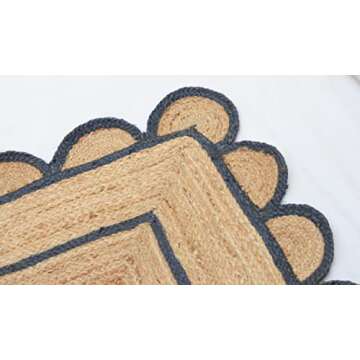 Gautam International Scallop Pattern Jute Bohemian Area Rug (3'x5', Navy)