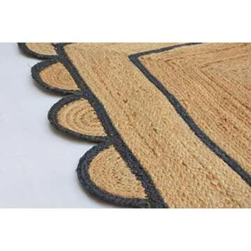 Gautam International Scallop Pattern Jute Bohemian Area Rug (3'x5', Navy)