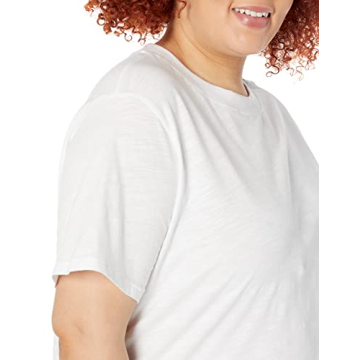 The Drop Women's Sydney Cropped Crew Neck Tee in White