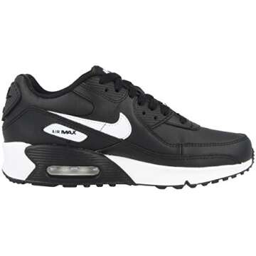 Nike Boy's Air Max 90 LTR (Big Kid) Black/White/Black 6 Big Kid M