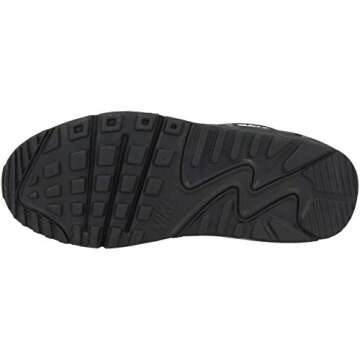 Nike Boy's Air Max 90 LTR (Big Kid) Black/White/Black 6 Big Kid M
