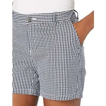 Amazon Essentials Women's 5" Chino Short - Black Gingham