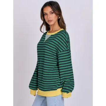Trendy Oversized Sweatshirt for Nostalgic Style Lovers