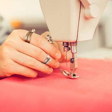 ANCIRS 2 Pack Knitting Crochet Loop Ring for Fingers, Adjustable Crochet Tension Ring, Metal Open Yarn Guide Finger Holders, Knitting Thimbles for Crochet- Gold & Silver