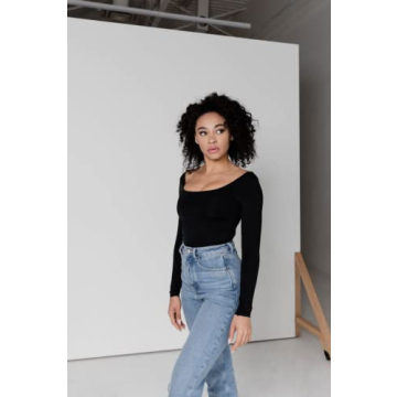 Almere Basics Long Sleeve Bodysuit for Women in Black