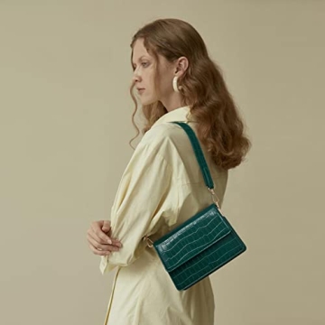 Telena Women's Crocodile Green Faux Leather Handbag