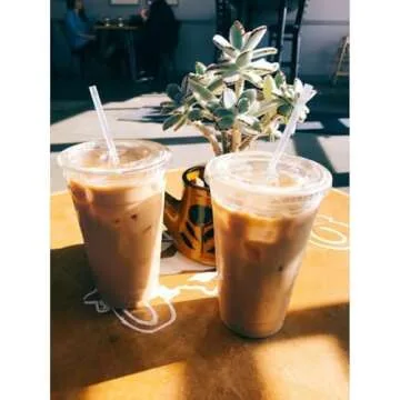 Aatriet 50 Sets Clear Plastic Cups with Lids and Straws