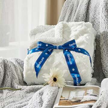 Bedsure Sherpa Fleece Blanket - Cozy & Stylish Throw