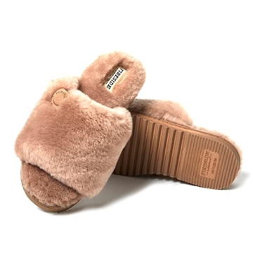 Dearfoams Women's Fireside Cairns Shearling Easy on/Off Slide Sandal Slipper