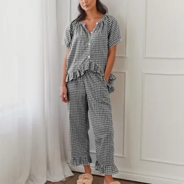 ZZEVOLSS Gingham Pajama Set Stylish Comfortable Lounge Wear
