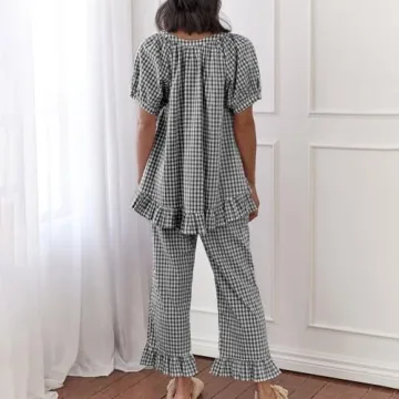 ZZEVOLSS Gingham Pajama Set Stylish Comfortable Lounge Wear