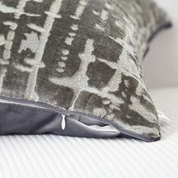 Alerfa Luxury Geometrical Velvet Throw Pillow Cover 20x20