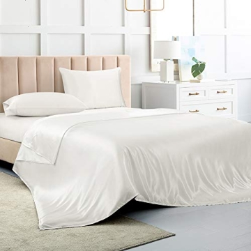 Experience the Luxurious Comfort of Our Satin Bed Sheets