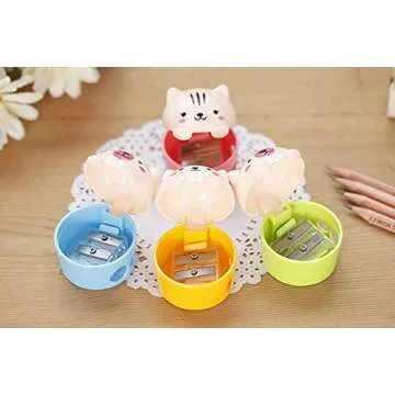 SZJHXIN Pencil Sharpener, Pack of 4 Pencil Sharpener Manual Cute Cartoon Bear Colored Hand Held Pencil Sharpeners with Lid, Double Holes for Kids and School Plastic Cute Pencil Sharpener