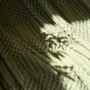 Blagic Knitted Throw Blanket for Couch, Bed and Sofa. Super Soft Blanket with Tassels, Dark Green Throw Blanket, 50 x 60 Inches Lightweight & Cosy Home Decor