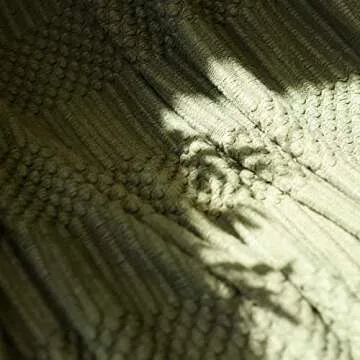 Blagic Knitted Throw Blanket for Couch, Bed and Sofa. Super Soft Blanket with Tassels, Dark Green Throw Blanket, 50 x 60 Inches Lightweight & Cosy Home Decor