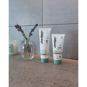 Jordan Green Clean Toothbrush - Eco-Friendly & Sustainable Style