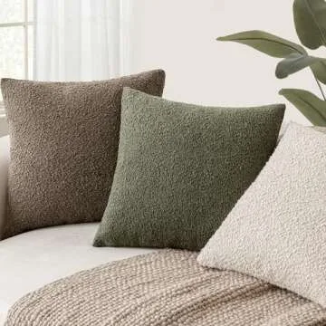 Foindtower Pack of 2 Textured Boucle Throw Pillow Covers Accent Solid Decorative Pillow Cases Cozy Woven Couch Cushion Case for Chair Sofa Bedroom Living Room Home Decor 20x20 Inch Light Brown