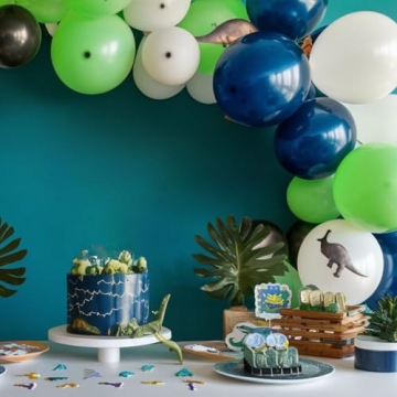 Enchanting Blue and Green Balloons for Celebrations