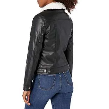 Levi's Women's Sherpa Lined Jacket for Stylish Warmth